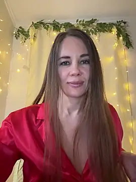 LucieMack online show from 03/26/26, 06:57