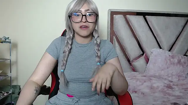 Arianna fairy online show from 02/07/26, 03:38