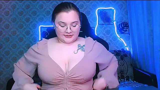 Snapshot of InLoveWithLife26 chatting on 03/03/26, 07:20 InLoveWithLife26 online show from 03/03/26, 07:20