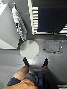 flirt 23 online show from 11/02/25, 07:49