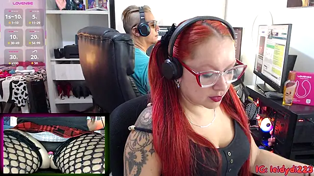 leidydi223 online show from 10/12/25, 05:34