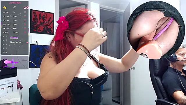 leidydi223 online show from 11/12/25, 02:34