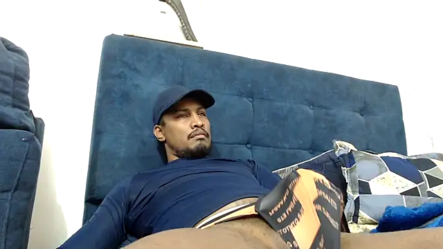 ElCaballeroNegro24 online show from 04/05/26, 07:22