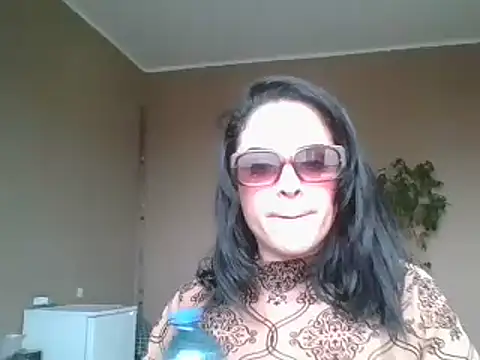 ITALIANASISIXX online show from 03/11/26, 12:44