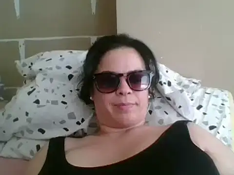 Snapshot of ITALIANASISIXX chatting on 04/30/26, 02:12 ITALIANASISIXX online show from 04/30/26, 02:12