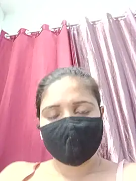 Snapshot of Ruhi_07 chatting on 08/04/26, 03:32 Ruhi 07 online show from 08/04/26, 03:32