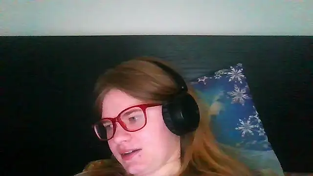 Moonolighta online show from 10/07/25, 07:38