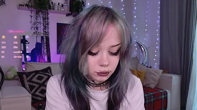 Lollyshy online show from 02/03/26, 09:47