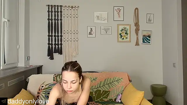 daddyonlyloveme online show from 11/01/25, 08:11