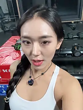 jiajia L online show from 02/28/26, 12:39