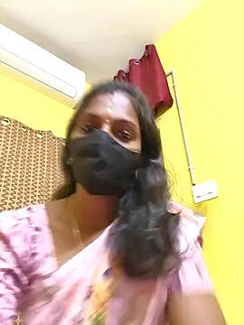 Honey rosetamil online show from 11/07/25, 11:43