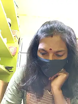 Honey rosetamil online show from 11/27/25, 11:29