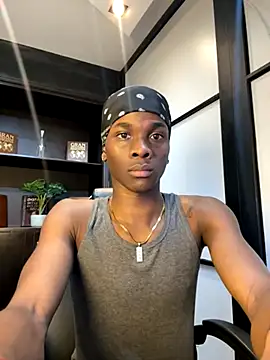 Brycce santos online show from 11/19/25, 01:55