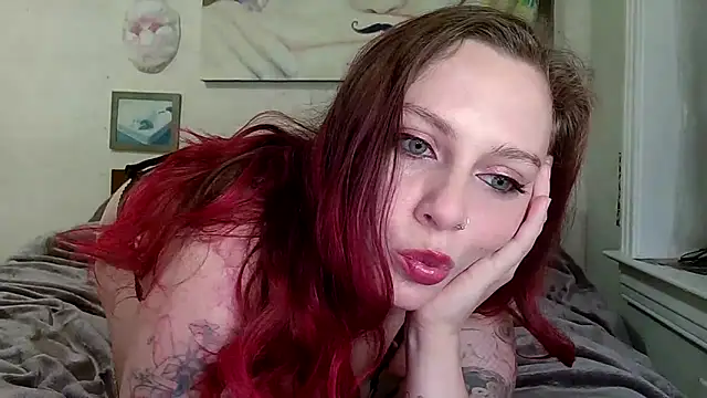 strawberrylemonadexoxo online show from 11/16/25, 10:59