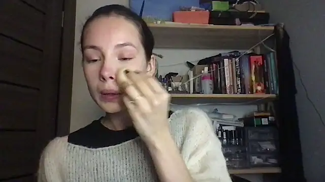 Yuna5343 online show from 11/10/25, 10:20