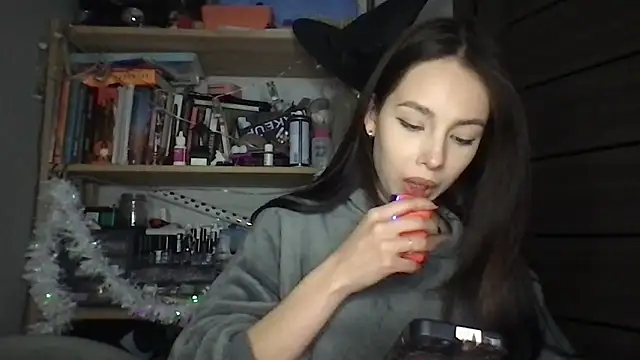 Yuna5343 online show from 01/17/26, 08:45