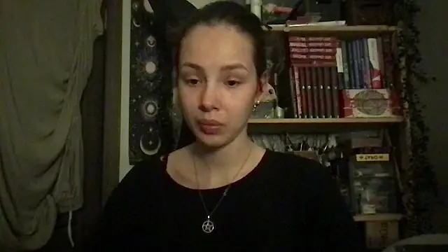 Yuna5343 online show from 05/09/26, 07:52