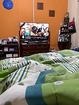 maxvergo online show from 04/20/26, 03:09