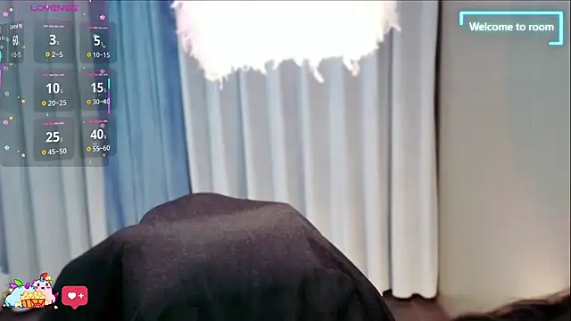 LINLIN-2025 online show from 10/10/25, 02:16