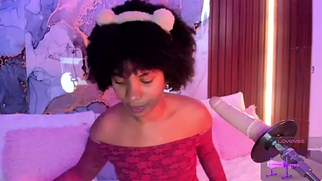 Lolalewis777 online show from 10/19/25, 08:31