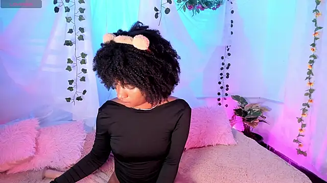 Lolalewis777 online show from 02/07/26, 10:35