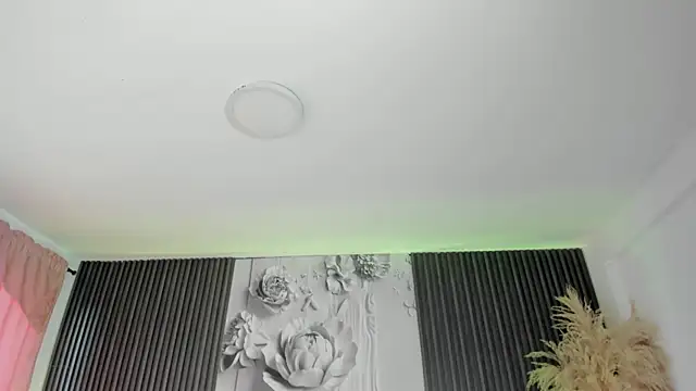 ShaniaDaniels online show from 04/06/26, 08:43