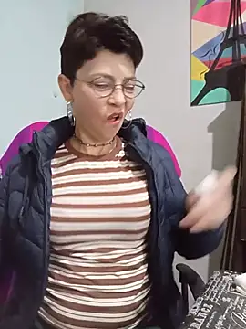 Lulypsicologasexual online show from 06/26/26, 12:09