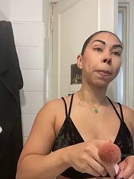 jessens144 online show from 12/19/25, 04:25