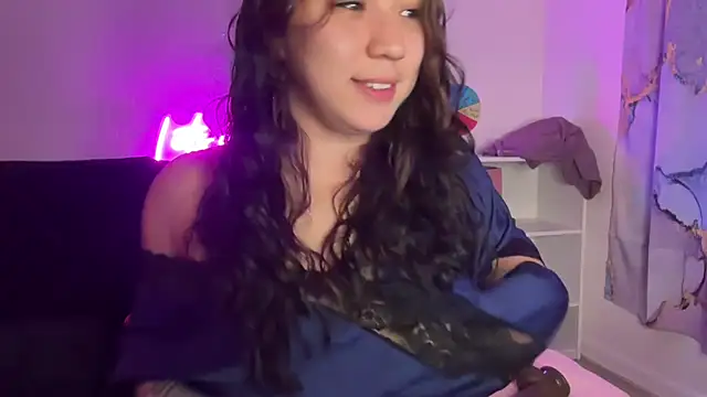 nina lovez online show from 10/20/25, 01:06