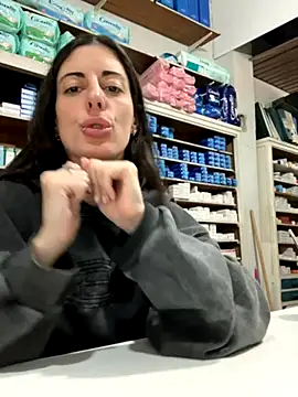 Snapshot of ferchule7 chatting on 11/06/25, 04:30 ferchule7 online show from 11/06/25, 04:30