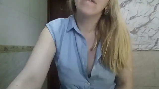 MiyaHottie online show from 04/28/26, 06:29