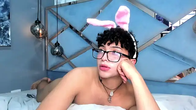 Valentin0 3 online show from 11/06/25, 09:05