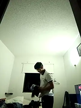 Danny5722 online show from 05/06/26, 12:41