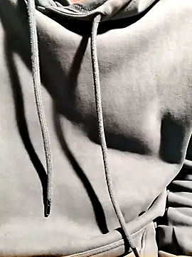 Snapshot of JohnnyTos chatting on 09/13/25, 06:40 JohnnyTos online show from 09/13/25, 06:40