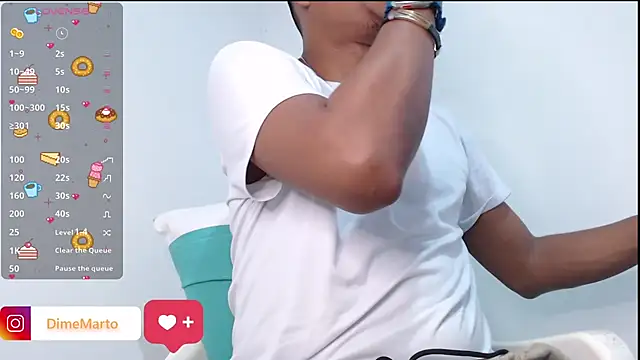 mike black 22 online show from 11/07/25, 02:33