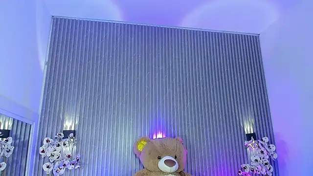 MaddyGray  online show from 02/15/26, 11:19