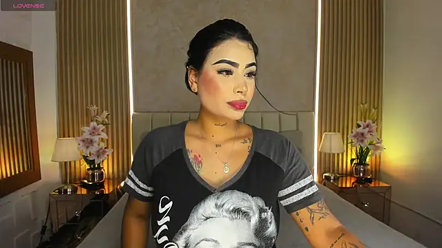 MaddyGray  online show from 05/13/26, 07:11