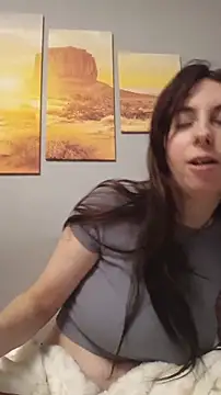 LadyFreyna online show from 05/17/26, 09:00