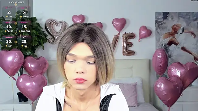 MadonnaRossi online show from 02/13/26, 05:53