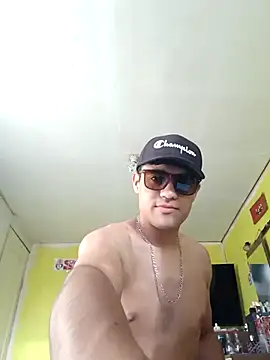 juanfritaa21 online show from 12/14/25, 10:47