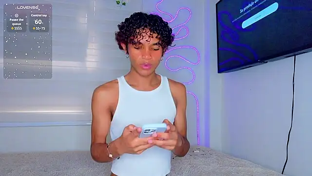 Aaron Wiinter online show from 02/10/26, 07:29