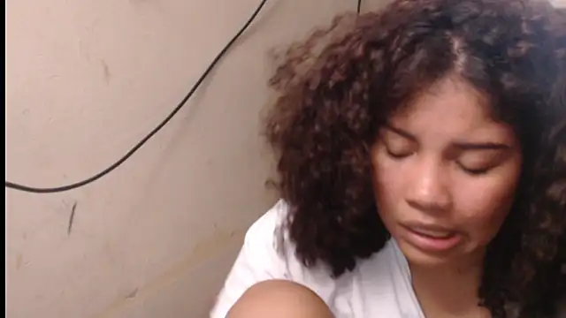 madelene online show from 04/02/26, 03:15