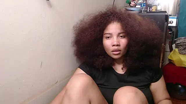 madelene online show from 04/21/26, 03:02