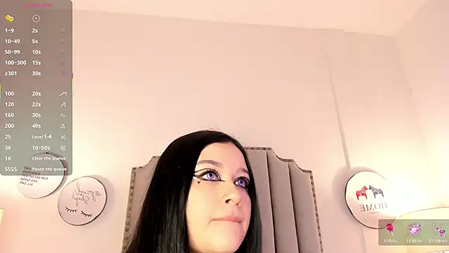 Dannika07 online show from 12/15/25, 04:28