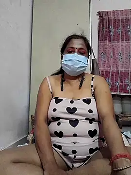 Snapshot of mature_mimi chatting on 09/14/25, 05:45 mature mimi online show from 09/14/25, 05:45