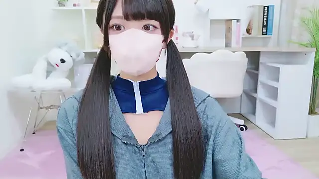 Reina Fcup online show from 09/19/25, 10:38