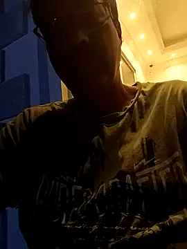 moonflower25 online show from 10/13/25, 06:08