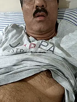 moonflower25 online show from 11/03/25, 08:32