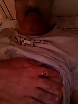 moonflower25 online show from 11/11/25, 07:41