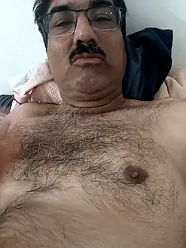 moonflower25 online show from 12/21/25, 04:47